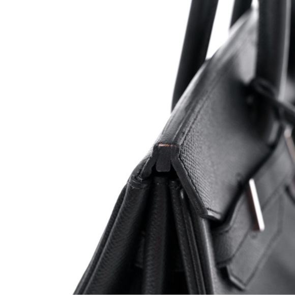 Authentic Hermès Birkin 35 in Black Epsom - Picture 13 of 16